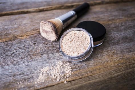Pressed Powder Vs Loose Powder Whats Your Choice Beautisecrets