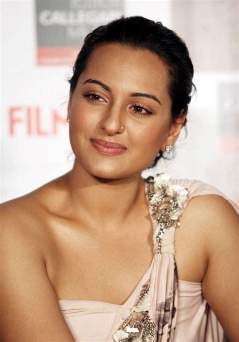 Rakhi Sawants Bollywood Diet For Sonakshi Sinha Missmalini