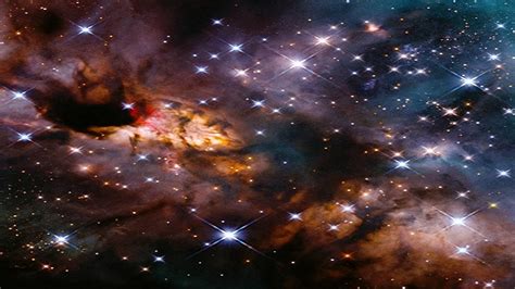 Hubble Captures Stunning Image Of Star Forming Prawn Nebula