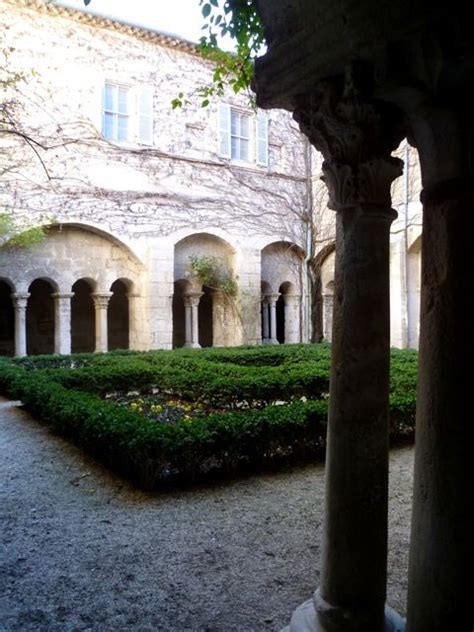 Cloister Garden Monastery Saint Paul San Remy De Provence The Cloisters