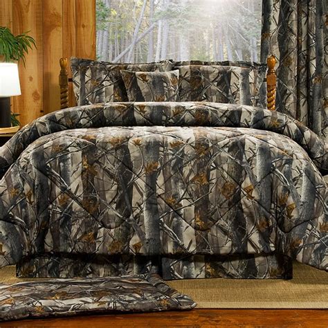 Beautiful, luxurious and soft this single comforter has a generous. Maxim X-DEF Camo Comforter Sets in 2020 | King size ...