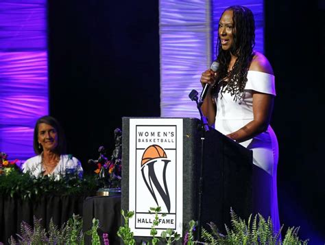 Seven Inductees Enter Womens Basketball Hall Of Fame Beyond The W