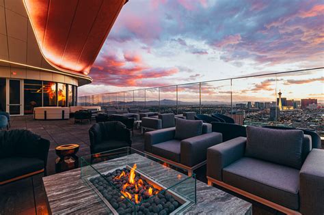 see las vegas from a rooftop bar vegas 411