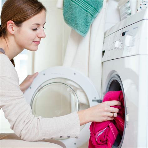Errori Comuni Che Le Persone Commettono Quando Si Lavano I Vestiti In Lavatrice Trucchi