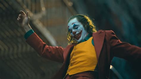 joker stairs dance complete scene arthur becomes joker 2019 youtube