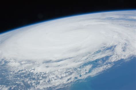 Hurricane Irene Iss028 E 034022 27 Aug 2011 One Of Flickr