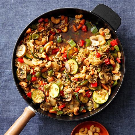 Remove and discard the chilli pieces. Veggie-Cashew Stir-Fry Recipe | Taste of Home - Cookware ...