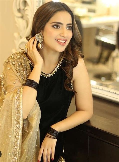 Pakistani Actress Saboor Ali Hot Sexy Beautiful Hd Photos