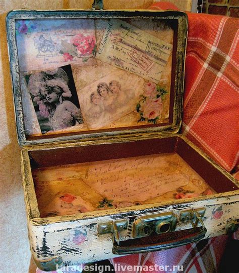 Decoupage Suitcase Happy Crafters Old Suitcases