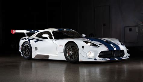 Srt Viper Gt3 R Ready For Race Day Priced From 459000