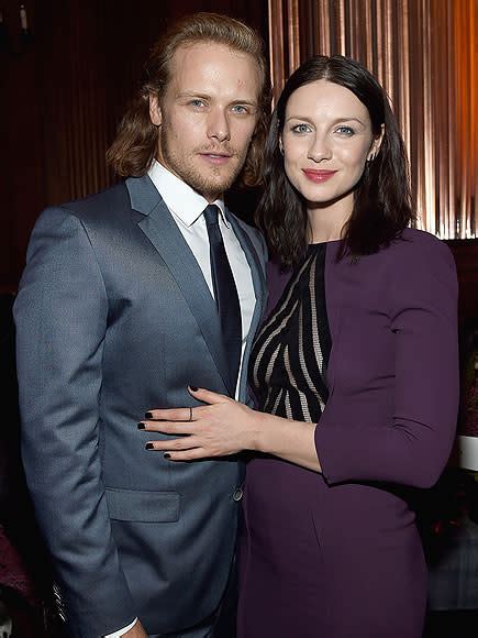 caitriona balfe reveals exactly who is keeping her from falling in love with outlander costar