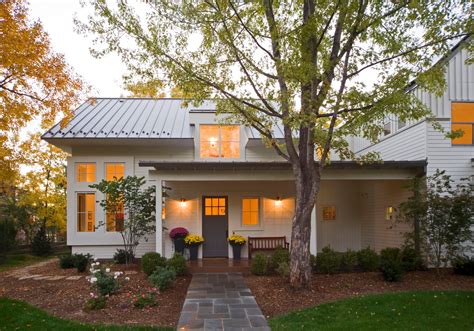 15 Most Brilliant Metal Roof House Color Combination To Create A