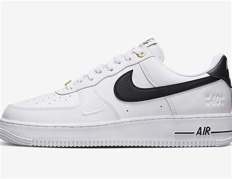 Nike Air Force 1 07 Seナイキ エア フォース 1 07 Se Dq7658 100 Dq7658 101