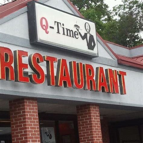 Jackson, tn is also known for having great restaurant food so you can check out the bakers rack , dodges chicken store , and babas for popular choices. Q-Time Restaurant - Southern / Soul Food Restaurant in Atlanta