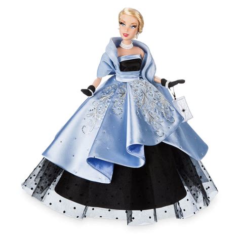 Cinderella Disney Designer Collection Premiere Series Doll Limited