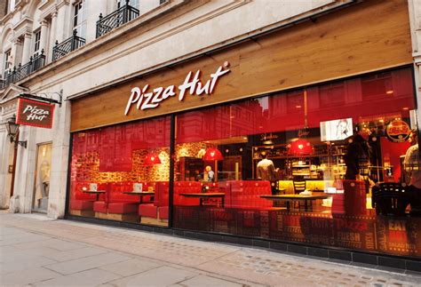 Rutland Partners Pizza Hut Restaurants Unveils A New Look