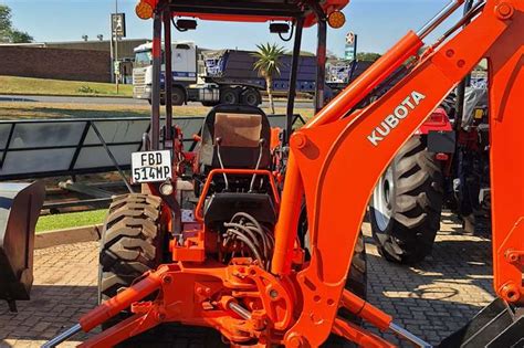Kubota Kubota L39 4wd Tlb 4wd Tractors Tractors For Sale In Mpumalanga