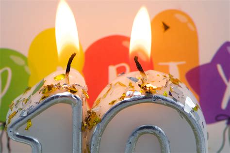 Fondos De Pantalla 10 Años Felices Llama Vela Celebracion Fiesta