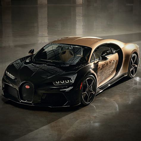 Bugatti Chiron Super Sport 360 MAGAZINE GREEN DESIGN POP NEWS