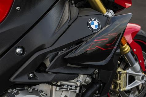 2017 Bmw S 1000 R First Look Cycle News