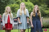 Las princesas de Holanda Amalia, Alexia y Ariane en el posado de verano ...