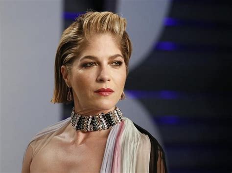 Selma Blair Shows Off Peach Fuzz Developed From Ms Treatments