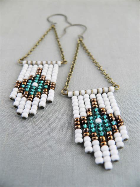 25 Awesome Beaded Earrings Handicraft Picture In The World