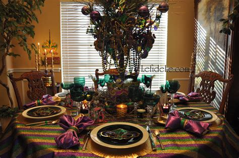 If you can't make it to new orleans to take part in the annual mardi gras celebrations, bring the party to your kitchen with. Mardi Gras Masquerade Themed "Fat Tuesday" Dinner Party ...