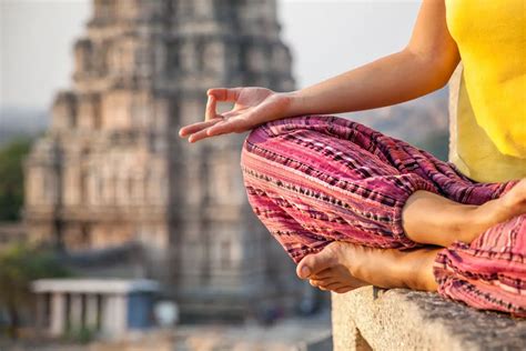 Viaje De Yoga A India Dónde Hacer Yoga Auténtico En India