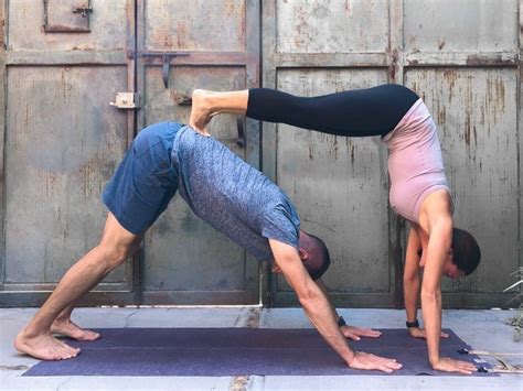 Couple S Yoga Poses Easy Medium And Hard Duo Yoga Poses Couples