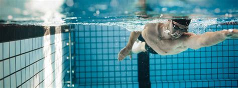 Mehrmals Die Woche Schwimmbad Wie Schädlich Ist Chlor Im Pool Heute Ratgeber Magazin Tipps