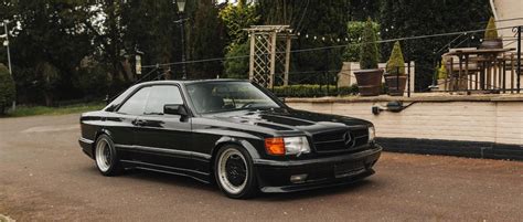 1989 Mercedes Benz 560 Sec Amg Flexes Wide Body Massive V8 Autoevolution