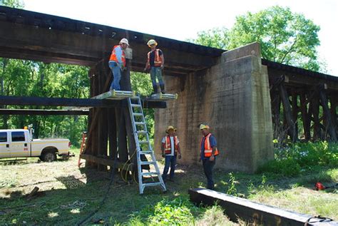 Maintenance Crew At Through Truss Railroad Bridge Over Tri Flickr