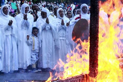 Ethiopians Celebrate Meskel Holiday In West Seattle The Seattle Times