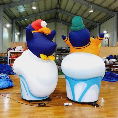 Fat Penguin Who Enjoys Sliding On Ice Inflatablecustomized Tradekorea
