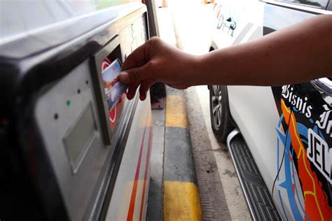 Seperti transfer uang, pembayaran, daftar, ambil uang, pendaftaran dan yang lainnya. Pandemi Tak Halangi Transaksi Uang Elektronik Berbasis ...