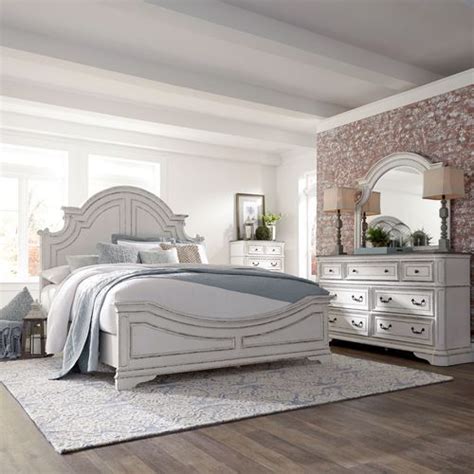 Liberty Furniture Magnolia Manor 4 Piece Antique White King Bedroom Set