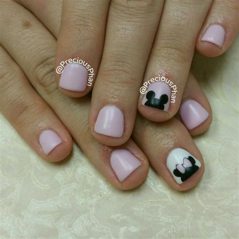 Minnie Mouse And Mickey Mouse Disneyland Nails