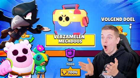 After hitting a target, the orb bounces at the next target in range, hitting up to three enemies. ALLE LEGENDARISCHE KNOKKERS IN BRAWL STARS!! - YouTube