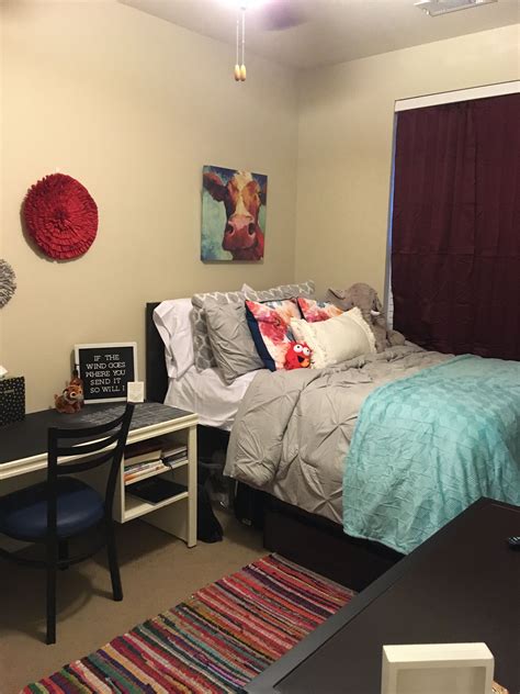 10 Cute College Dorm Room Ideas Decoomo