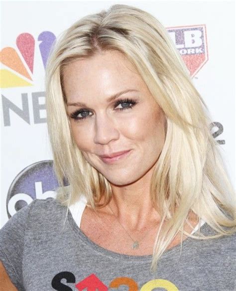 Did Jennie Garth Have Plastic Surgery Everything You Need To Know