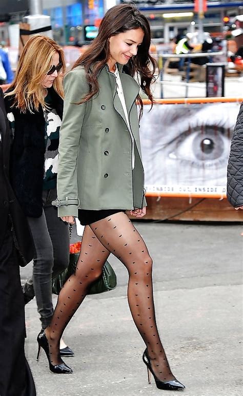 Katie Holmes Spotted Pantyhose 11 Pics Xhamster