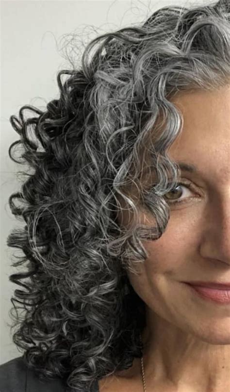 8 Tips For Women With Gray Curly Hair To Embrace Its Natural Color And