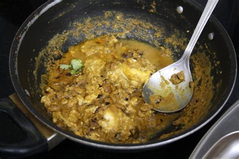One question what are the measurements when cooking in pressure cooker. Cooking 4 all Seasons: Muttai Kulambu | Egg Curry Tamil ...