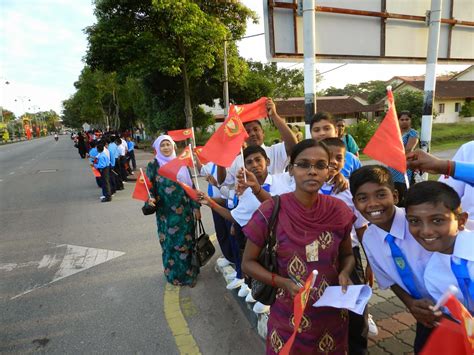 Negeri sembilan, kedah dan perlis. SJK(TAMIL) BARATHY: Perbarisan Sempena Hari Keputeraan ...
