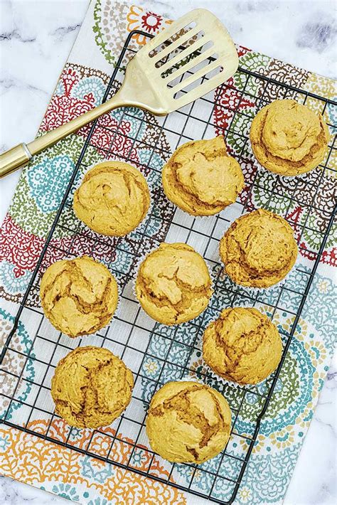 Easy Spice Cake Mix Pumpkin Muffins Koti Beth