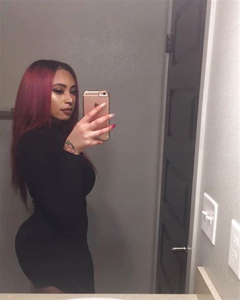 Thick Fat Booty Big Tits Light Skin Including Nudes