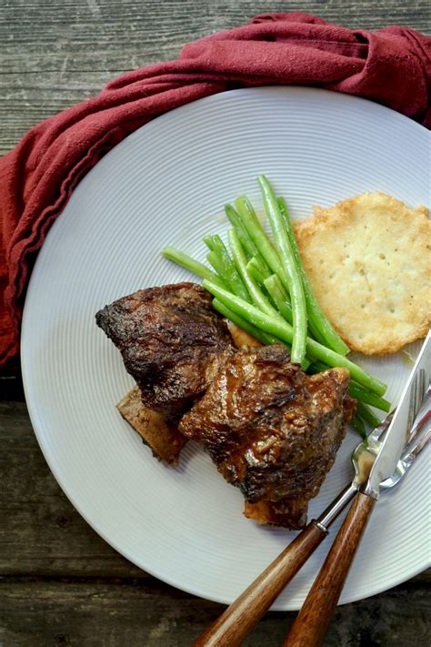 Easy Slow Cooker Short Ribs Recipe You Simply Must Try