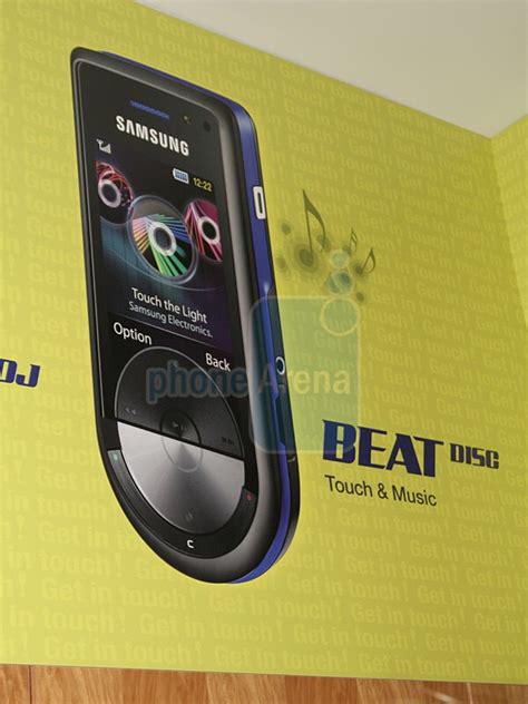 Billboards Show The Samsung Beat Disc Music Phone Phonearena
