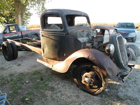Sell 1935 Or 36 Ford Truck And Parts In Lamoni Iowa Us For Us 40000